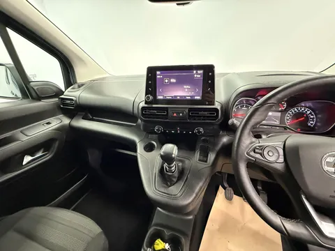 VAUXHALL COMBO LIFE 1.5 Turbo D SE 5dr