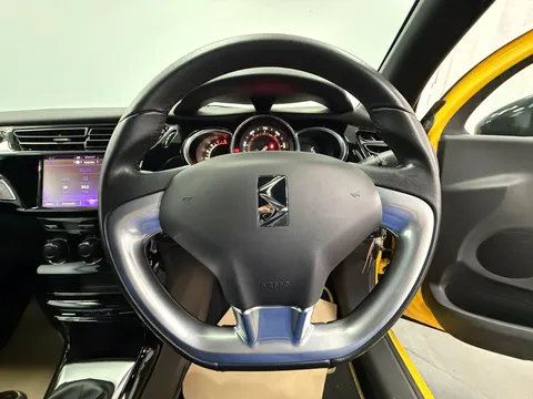 DS DS 3 1.6 BlueHDi 120 DStyle 3dr