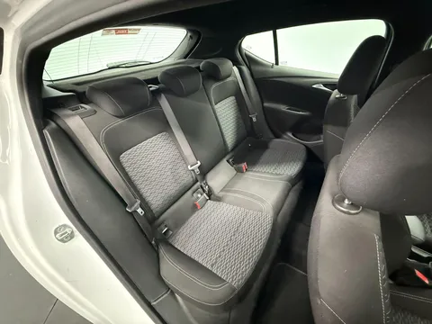 VAUXHALL ASTRA 1.6T 16V 200 SRi Vx-line Nav 5dr