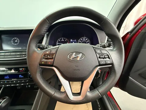 HYUNDAI TUCSON 1.7 CRDi Blue Drive SE Nav 5dr 2WD DCT