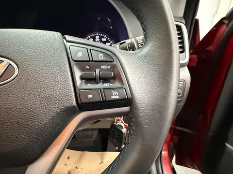 HYUNDAI TUCSON 1.7 CRDi Blue Drive SE Nav 5dr 2WD DCT