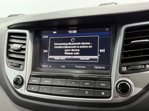 HYUNDAI TUCSON 1.7 CRDi Blue Drive SE Nav 5dr 2WD DCT