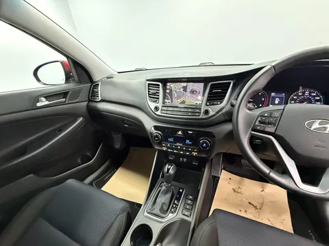 HYUNDAI TUCSON 1.7 CRDi Blue Drive SE Nav 5dr 2WD DCT