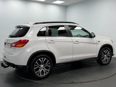 MITSUBISHI ASX 1.6 4 5dr 4WD