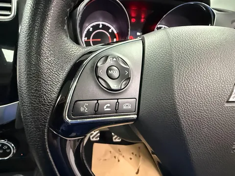 MITSUBISHI ASX 1.6 4 5dr 4WD