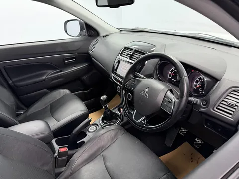 MITSUBISHI ASX 1.6 4 5dr 4WD