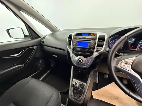 HYUNDAI IX20 1.6 CRDi Blue Drive SE 5dr