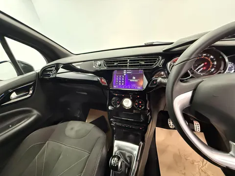 DS DS 3 1.6 BlueHDi Elegance 3dr