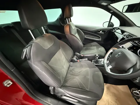 DS DS 3 1.6 BlueHDi Elegance 3dr