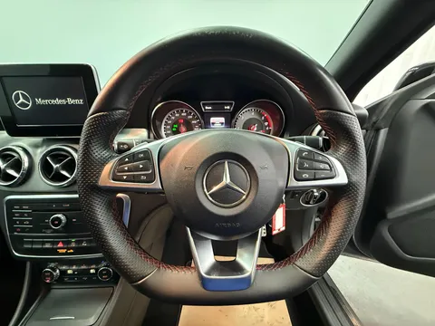 MERCEDES-BENZ CLA CLA 220d AMG Sport 5dr Tip Auto