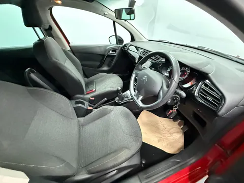 CITROEN C3 1.6 BlueHDi 75 Platinum 5dr