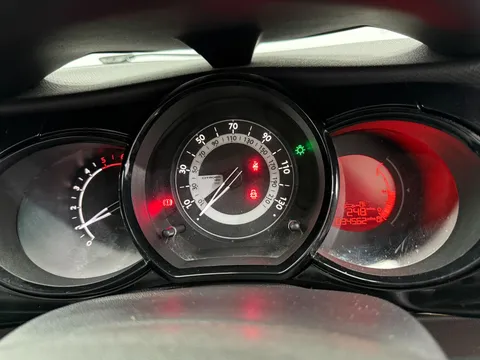 CITROEN C3 1.6 BlueHDi 75 Platinum 5dr