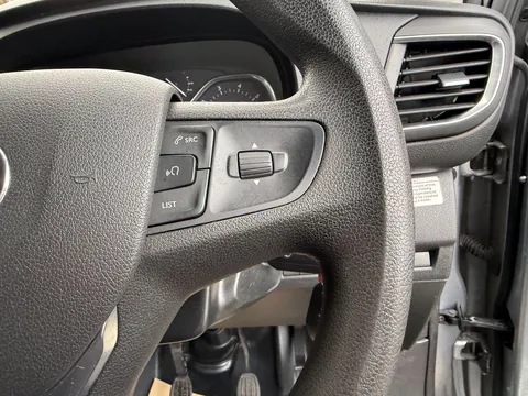 TOYOTA PROACE VERSO 2.0D Shuttle Long 5dr