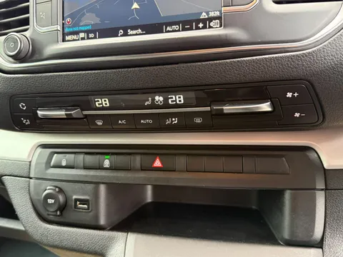 TOYOTA PROACE VERSO 2.0D Shuttle Long 5dr