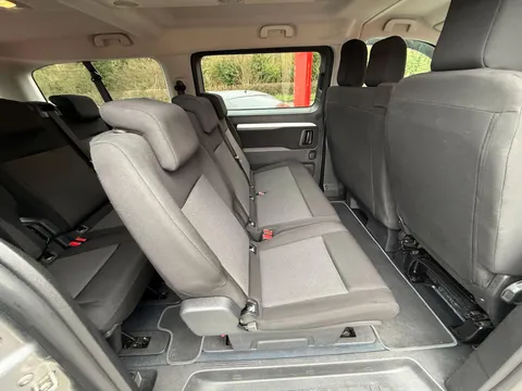 TOYOTA PROACE VERSO 2.0D Shuttle Long 5dr