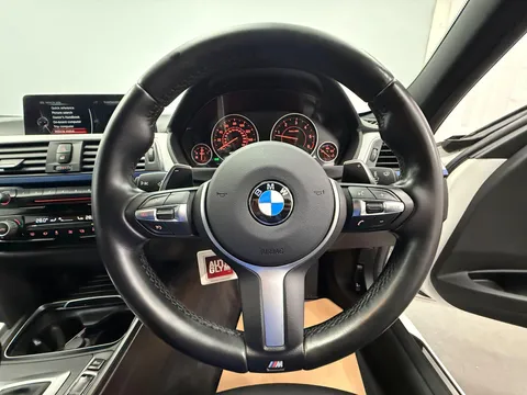 BMW 3 SERIES 330d M Sport 4dr Step Auto