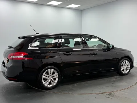 PEUGEOT 308 1.6 HDi 92 Active 5dr