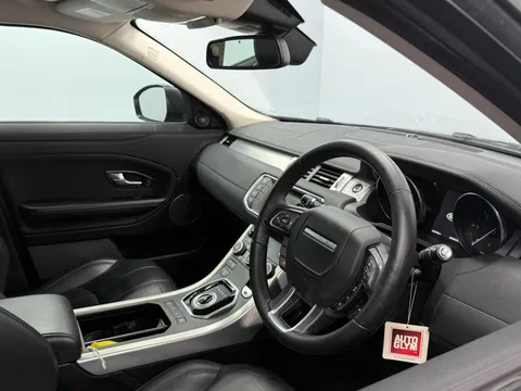 LAND ROVER RANGE ROVER EVOQUE 2.0 TD4 SE 5dr Auto