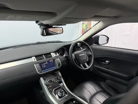 LAND ROVER RANGE ROVER EVOQUE 2.0 TD4 SE 5dr Auto