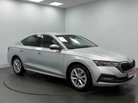 SKODA OCTAVIA 2.0 TDI SE L First Edition 5dr