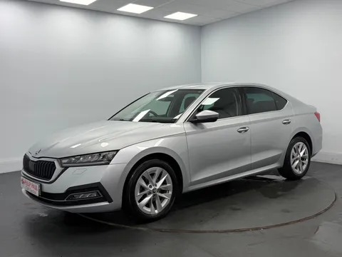 SKODA OCTAVIA 2.0 TDI SE L First Edition 5dr