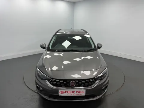 FIAT TIPO 1.4 Lounge 5dr