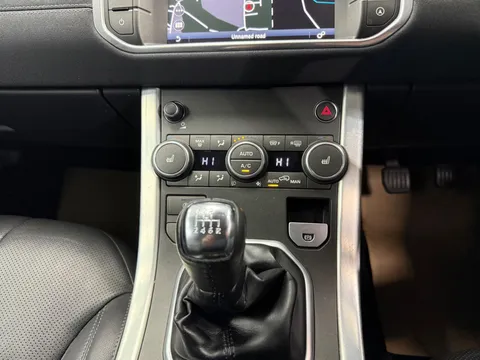 LAND ROVER RANGE ROVER EVOQUE 2.0 eD4 SE Tech 5dr 2WD