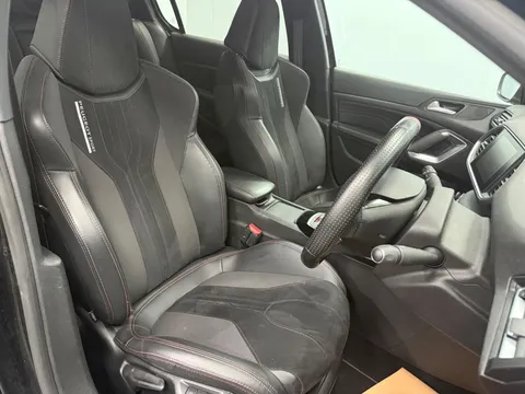 PEUGEOT 308 1.6 THP 270 GTI by Peugeot Sport 5dr