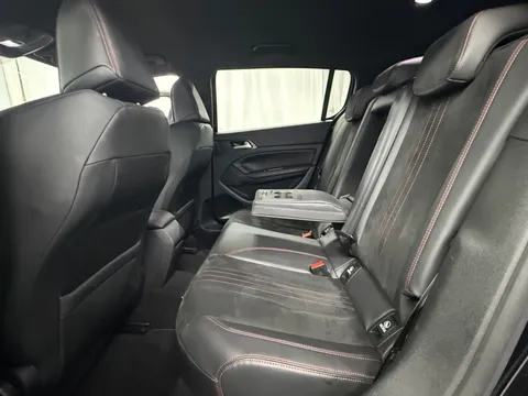 PEUGEOT 308 1.6 THP 270 GTI by Peugeot Sport 5dr