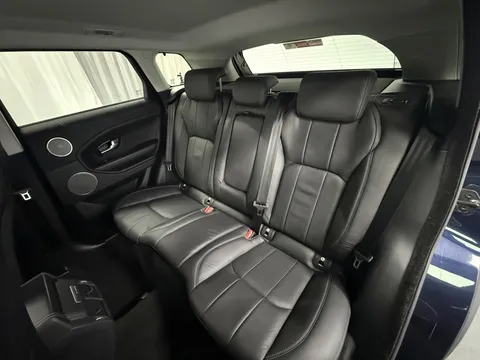 LAND ROVER RANGE ROVER EVOQUE 2.0 eD4 SE Tech 5dr 2WD