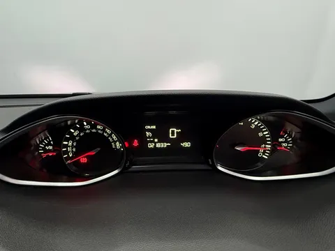 PEUGEOT 308 1.2 PureTech 130 GT Line 5dr