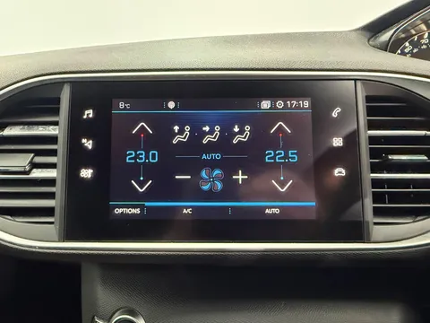 PEUGEOT 308 1.2 PureTech 130 GT Line 5dr