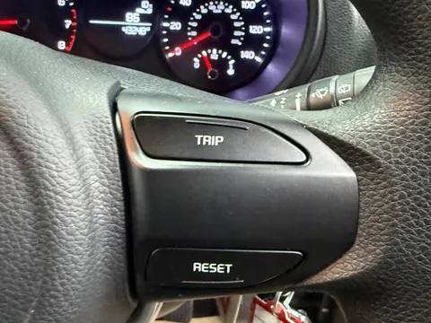 KIA PICANTO 1.0 1 5dr [4 seats]