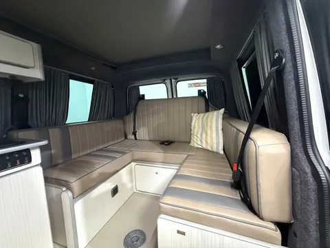 VOLKSWAGEN TRANSPORTER 2.0 TDI BMT 102 Startline Van Euro 6