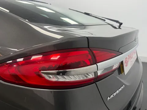 FORD MONDEO 2.0 EcoBlue Zetec Edition 5dr