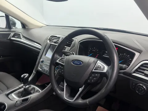 FORD MONDEO 2.0 EcoBlue Zetec Edition 5dr