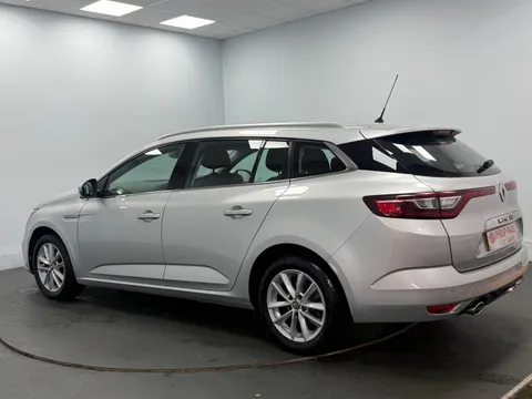 RENAULT MEGANE 1.5 dCi Dynamique Nav 5dr Auto