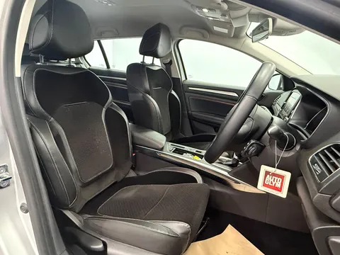 RENAULT MEGANE 1.5 dCi Dynamique Nav 5dr Auto