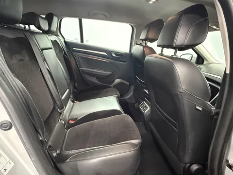 RENAULT MEGANE 1.5 dCi Dynamique Nav 5dr Auto