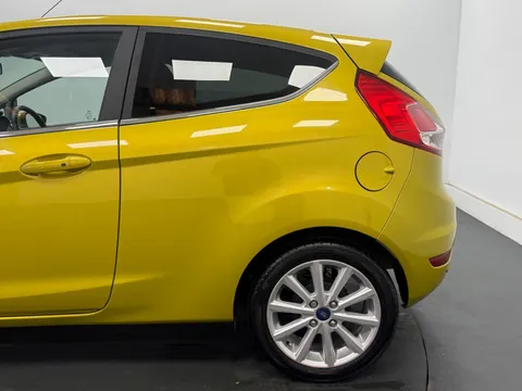 FORD FIESTA 1.0 EcoBoost Titanium 3dr Powershift