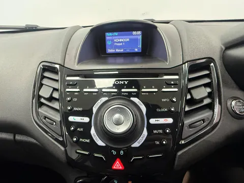 FORD FIESTA 1.0 EcoBoost Titanium 3dr Powershift