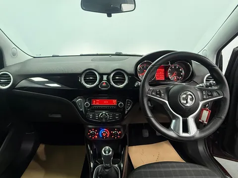 VAUXHALL ADAM 1.4i Glam 3dr