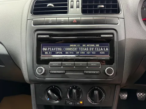 VOLKSWAGEN POLO 1.2 60 R-Line Style 3dr [AC]