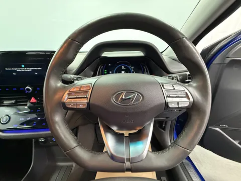 HYUNDAI IONIQ 100kW Premium 38kWh 5dr Auto