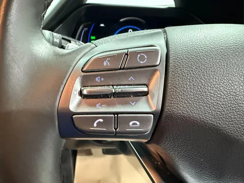 HYUNDAI IONIQ 100kW Premium 38kWh 5dr Auto