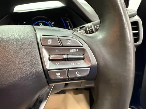 HYUNDAI IONIQ 100kW Premium 38kWh 5dr Auto