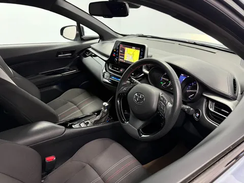 TOYOTA C-HR 1.8 Hybrid GR Sport 5dr CVT