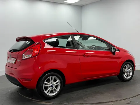 FORD FIESTA 1.25 82 Zetec 3dr