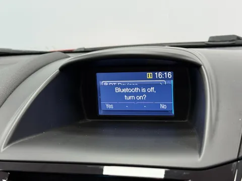 FORD FIESTA 1.25 82 Zetec 3dr