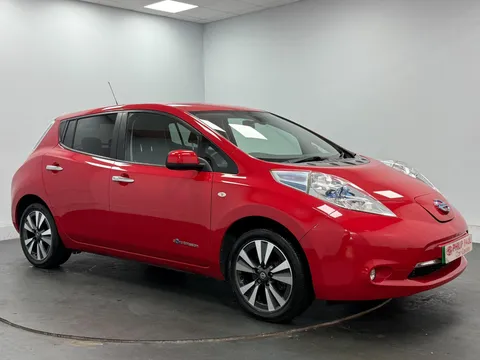 NISSAN LEAF 80kW Tekna 30kWh 5dr Auto